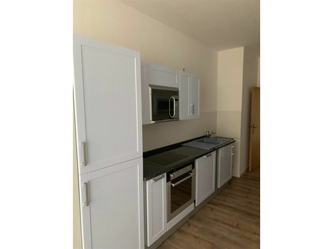 Etagenwohnung mieten in Chemnitz, mit Garage, 96 m² Wohnfläche, 4 Zimmer