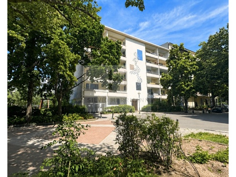 Etagenwohnung kaufen in Berlin, mit Stellplatz, 90 m² Wohnfläche, 3 Zimmer