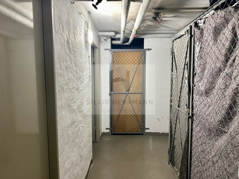 Keller