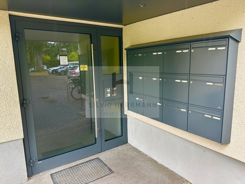 Erdgeschosswohnung kaufen in Berlin, mit Stellplatz, 74,34 m² Wohnfläche, 3 Zimmer