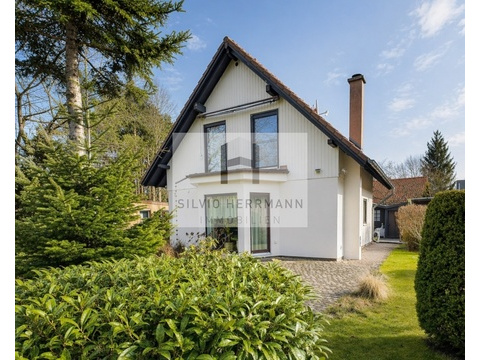 Einfamilienhaus kaufen in Bestensee, mit Stellplatz, 550 m² Grundstück, 102 m² Wohnfläche, 3 Zimmer