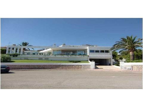 Villa kaufen in Porto Cristo Novo, 1.200 m² Grundstück, 650 m² Wohnfläche, 6 Zimmer