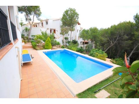 Villa kaufen in Calvià Peguera, mit Stellplatz, 1.860 m² Grundstück, 240 m² Wohnfläche, 9 Zimmer