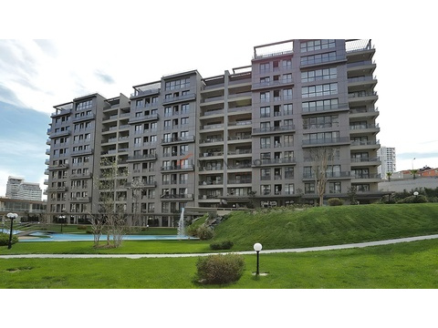 Wohnung kaufen in Esenyurt, mit Stellplatz, 72 m² Wohnfläche, 2 Zimmer