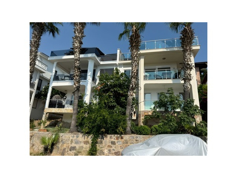 Villa kaufen in Alanya, mit Stellplatz, 180 m² Grundstück, 150 m² Wohnfläche, 3 Zimmer