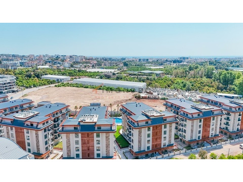 Wohnung kaufen in Oba, mit Stellplatz, 55 m² Wohnfläche, 2 Zimmer