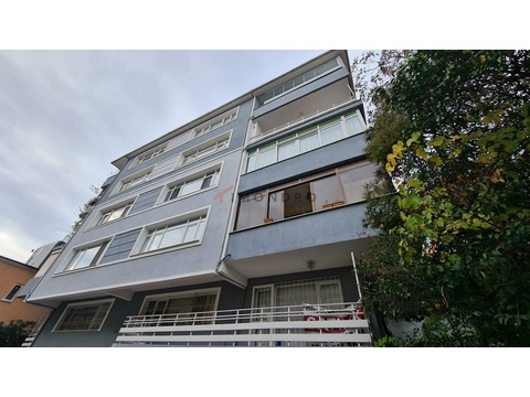 Wohnung kaufen, mit Stellplatz, 110 m² Wohnfläche, 4 Zimmer