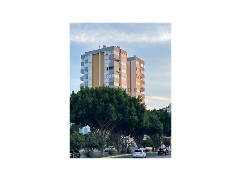 Wohnung kaufen in Antalya, mit Stellplatz, 180 m² Wohnfläche, 4 Zimmer