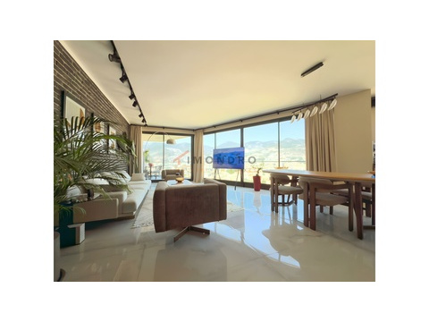 Wohnung kaufen in Alanya, mit Stellplatz, 180 m² Wohnfläche, 4 Zimmer