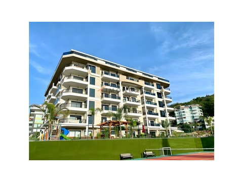 Wohnung kaufen in Kargıcak, mit Stellplatz, 149 m² Wohnfläche, 4 Zimmer