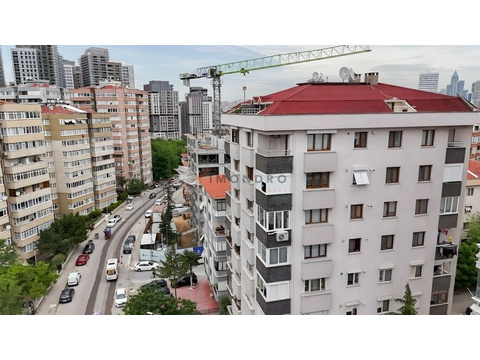 Wohnung kaufen, 260 m² Wohnfläche, 7 Zimmer