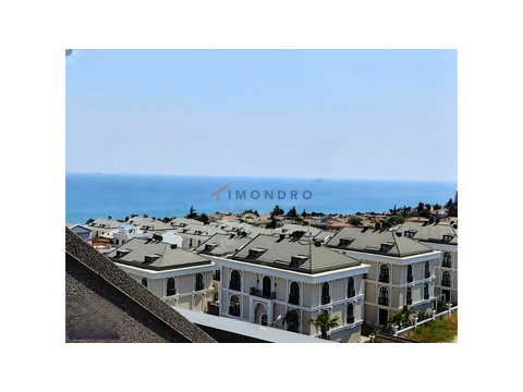 Wohnung kaufen, mit Stellplatz, 250 m² Wohnfläche, 4 Zimmer