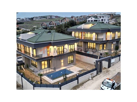 Villa kaufen, 495 m² Grundstück, 295 m² Wohnfläche, 7 Zimmer