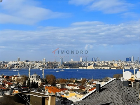 Wohnung kaufen in Istanbul, 210 m² Wohnfläche, 5 Zimmer