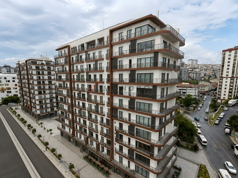 Wohnung kaufen in Istanbul, mit Stellplatz, 151 m² Wohnfläche, 4 Zimmer
