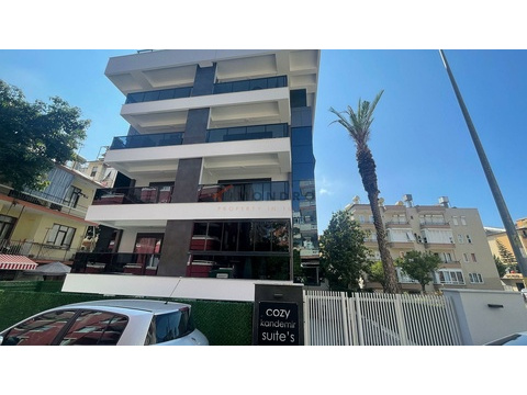 Wohnung kaufen in Alanya, 140 m² Wohnfläche, 3 Zimmer