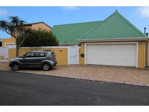 Einfamilienhaus kaufen in Westkap, mit Garage, mit Stellplatz, 800 m² Grundstück, 220 m² Wohnfläche, 6 Zimmer