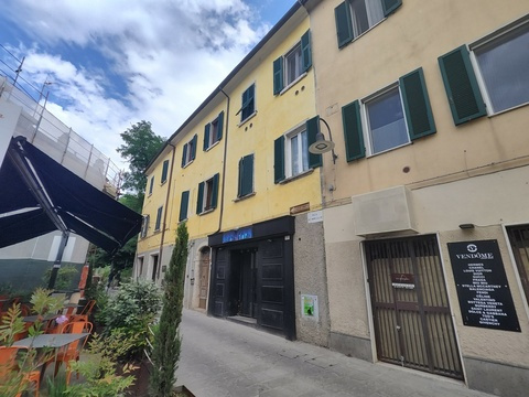 Etagenwohnung kaufen in Grosseto, 3 Zimmer