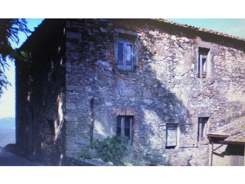 Mehrfamilienhaus kaufen in Sticciano Scalo