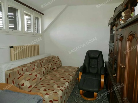 Reihenhaus kaufen in Somogyvár, 548 m² Grundstück, 110 m² Wohnfläche, 4 Zimmer