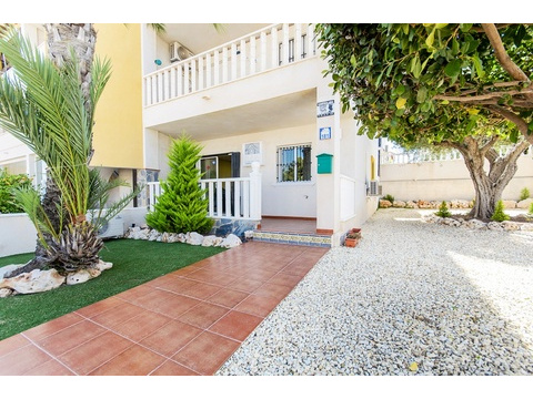 Erdgeschosswohnung kaufen in Orihuela, 65 m² Wohnfläche, 3 Zimmer