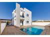 Villa kaufen in Torrevieja, 320 m² Grundstück, 171 m² Wohnfläche, 4 Zimmer