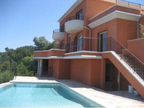 Villa kaufen in Théoule-sur-Mer, 1.526 m² Grundstück, 200 m² Wohnfläche, 3 Zimmer