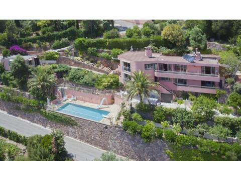 Villa kaufen in Théoule-sur-Mer, 1.700 m² Grundstück, 310 m² Wohnfläche, 9 Zimmer