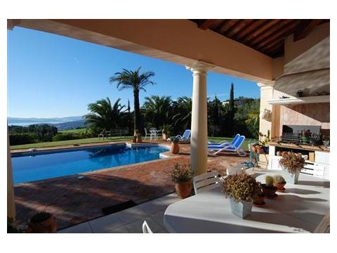 Villa kaufen in Sainte-Maxime, 2.300 m² Grundstück, 300 m² Wohnfläche, 6 Zimmer