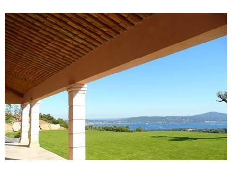 Villa kaufen in Grimaud, 6.950 m² Grundstück, 355 m² Wohnfläche, 7 Zimmer