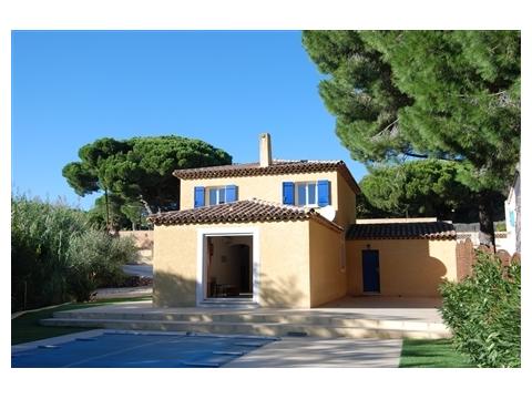Villa kaufen in Sainte-Maxime, 1.200 m² Grundstück, 115 m² Wohnfläche, 5 Zimmer