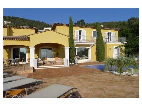 Villa kaufen in Grimaud, 1.500 m² Grundstück, 270 m² Wohnfläche, 6 Zimmer