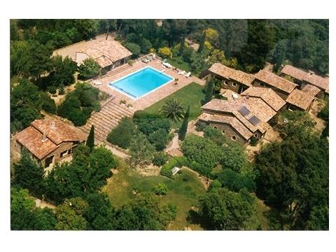 Villa kaufen in Roquebrune-sur-Argens, 45.000 m² Grundstück, 350 m² Wohnfläche, 7 Zimmer