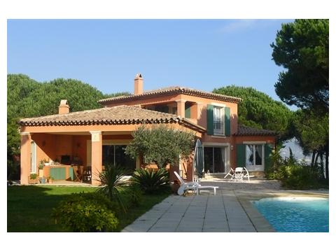 Villa kaufen in Sainte-Maxime, 1.500 m² Grundstück, 225 m² Wohnfläche, 6 Zimmer