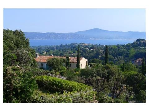Villa kaufen in Grimaud, 2.700 m² Grundstück, 280 m² Wohnfläche, 6 Zimmer