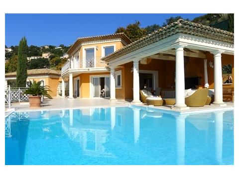 Villa kaufen in Sainte-Maxime, 4.170 m² Grundstück, 250 m² Wohnfläche, 7 Zimmer