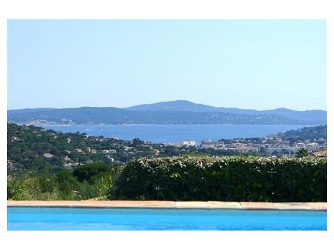 Villa kaufen in Sainte-Maxime, 1.133 m² Grundstück, 140 m² Wohnfläche, 7 Zimmer